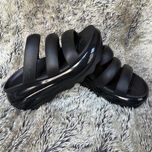 ❌SOLD❌Crocs Mega Crush Triple Strap Sandals | Black | Size 6 | Platform Slip-On